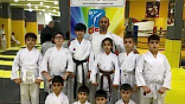 Doğuş Karate Seansı