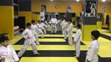 Doğuş Karate Seansı